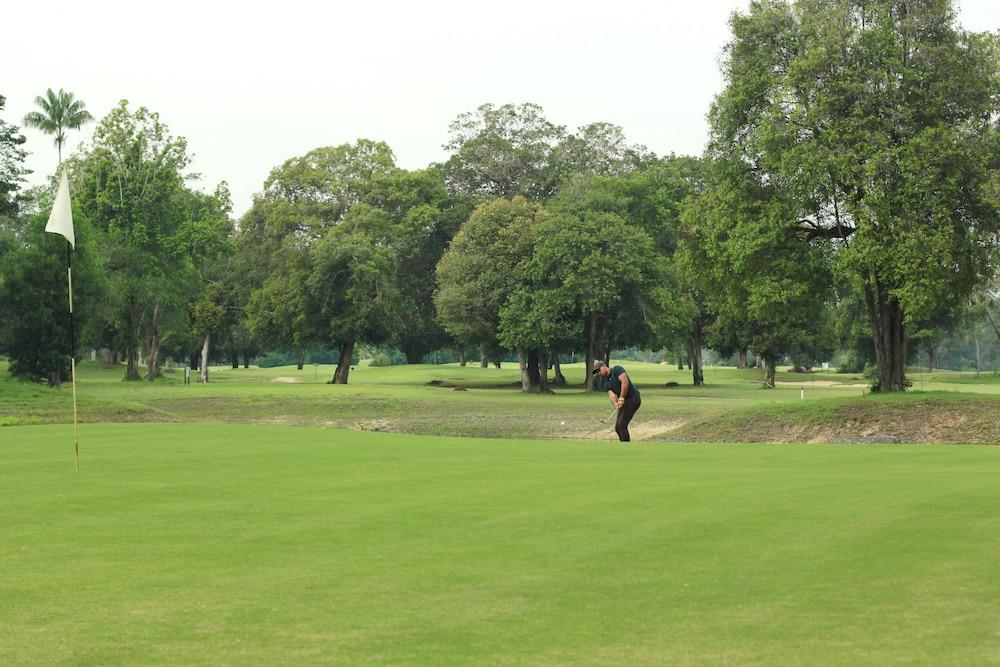 Villea Rompin Resort & Golf Kuala Rompin Εξωτερικό φωτογραφία