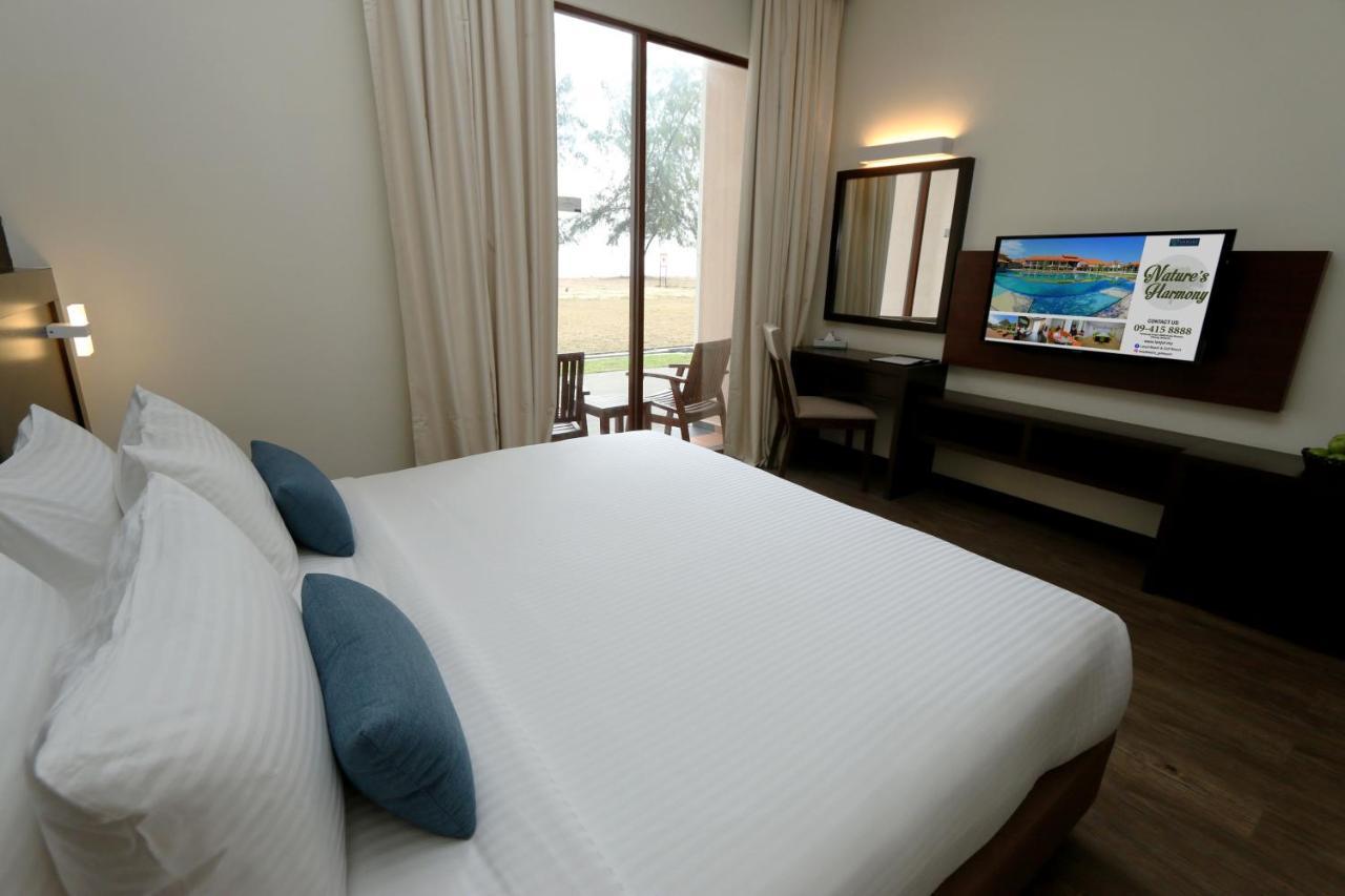 Villea Rompin Resort & Golf Kuala Rompin Εξωτερικό φωτογραφία